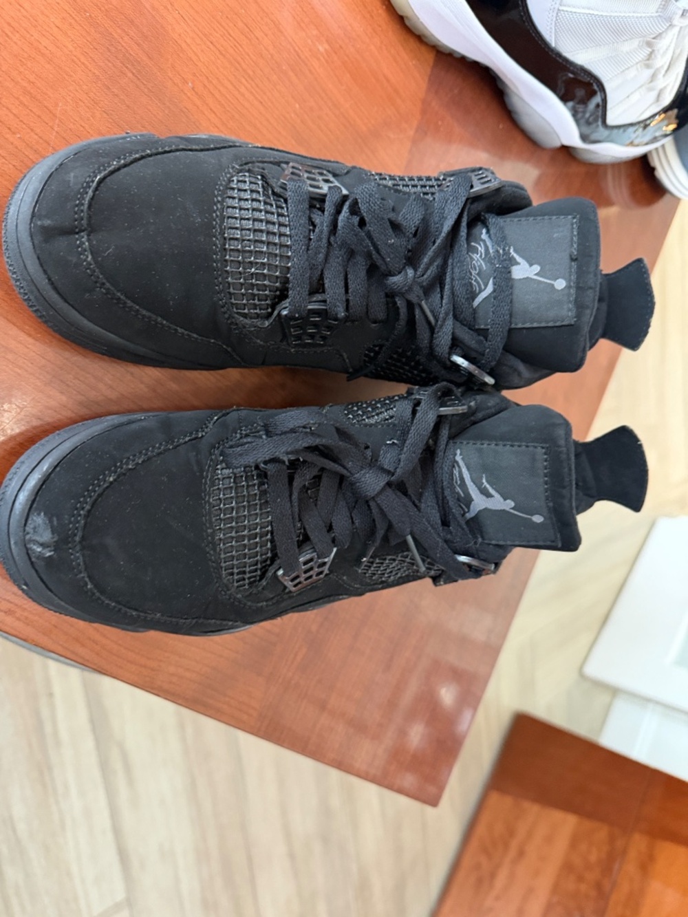 sneakers - Picture 8 of 8